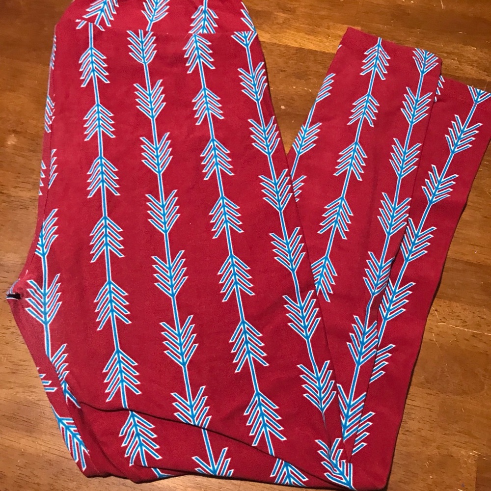 Super cute TC LulaRoe leggings